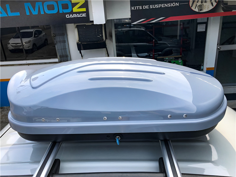 250L General Motors Waterproof Roof Box (7)