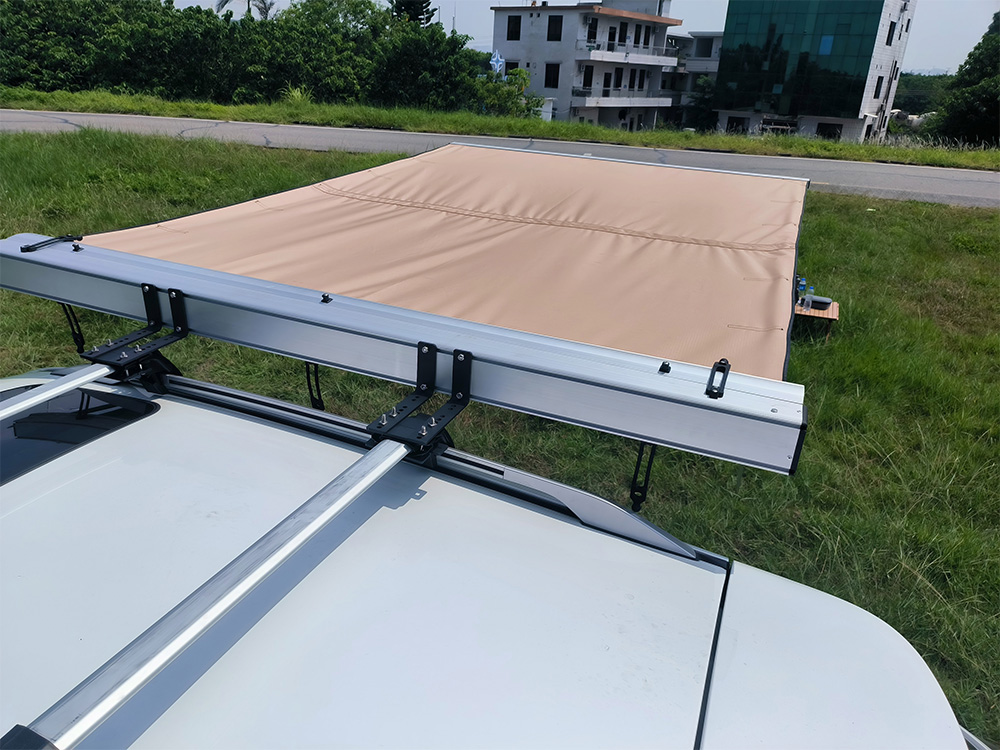 Kültéri kemping vízálló 4x4 autó tetőoldali napellenző (5)