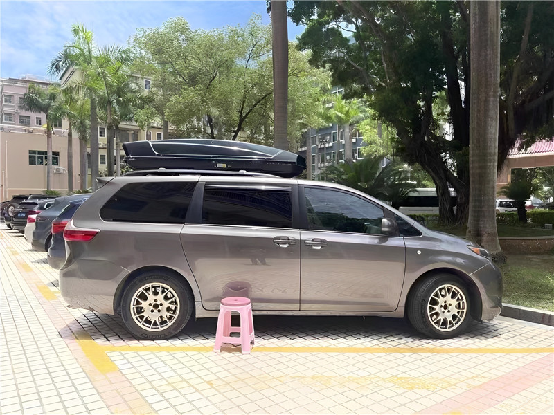 Universal waterproof 850L storage box SUV roof box (10)