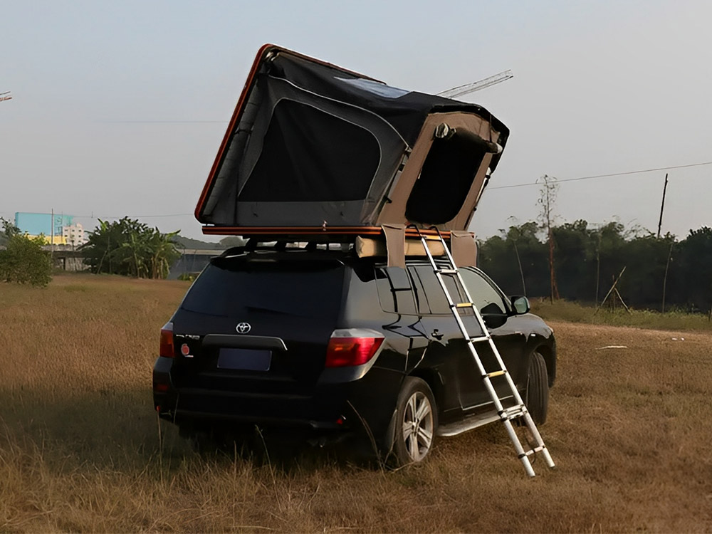 High-End Camper Roof Tent Fits SUV 4 People (3)